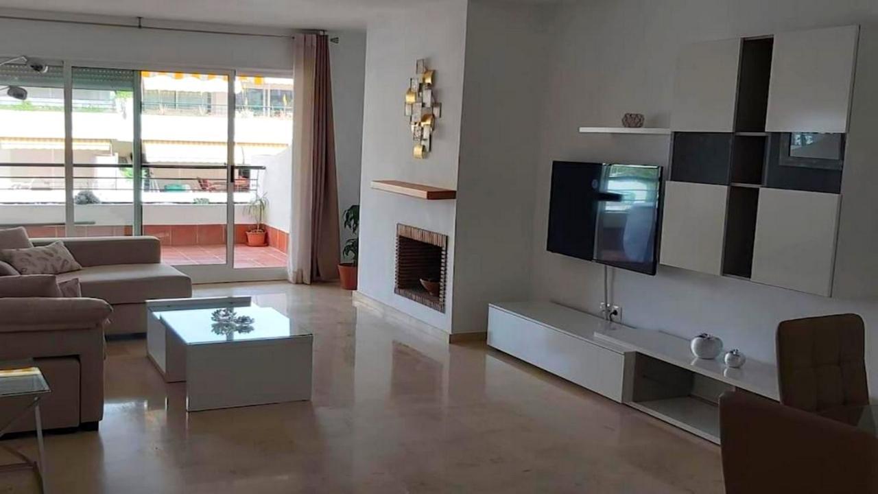 Apartamento En Marbella Junto A Campos De Golf Dış mekan fotoğraf